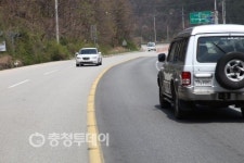 국도 19호선 영동구간 위험천만