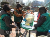청주시 복대1동 새마을부녀회, 떡국떡 판매