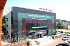 제천영상미디어센터 상영관 인기
