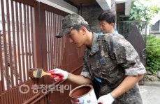 충주 공군 제19전비 나래 봉사단 320시간 봉사 사랑을 전해요