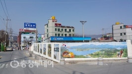 칙칙했던 제천역 주변 화려한 새옷 입다