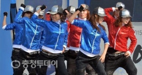 22여개 아줌마팀 댄스로 매력발산