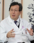 “중부권 최대 암센터 내년 개원… 최상의 의료서비스 제공할것”