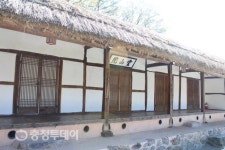 건축물 하나 하나 원불교만의 소박하고 검소함 배어있어