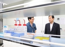 조길형 충주시장 기업현장 방문