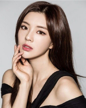 이선빈 'SNL 코리아8' 호스트 출격… 10월 1일 방송예정