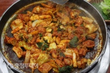 40년 전통 닭갈비… 남녀노소 취향저격