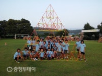 학교에서 놀다온 아이 부모에게 꿈을 말하네
