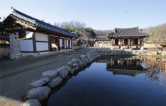 육영수 생가 박근혜 대통령 탄핵 이후 방문객 줄어