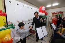 이승훈 청주시장 용암동 지역아동센터 방문·격려