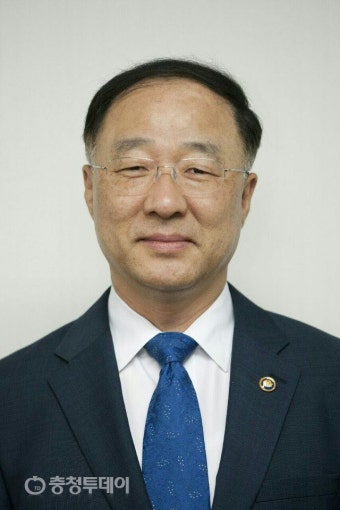 국무조정실장에 홍남기 미래부 1차관 임명
