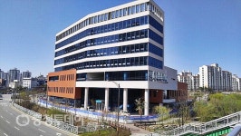 45년 북문로3가 사옥시대 마감…농협충북본부 ‘성화동 시대’