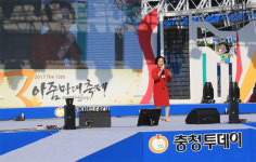 ‘Its Daejeon 노래교실 가요제’  아줌마들 숨겨둔 가창력 가감없이 뽐내