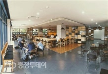 공주대 공과대학도서관 1층 ‘안녕! 북카페’ 문 활짝