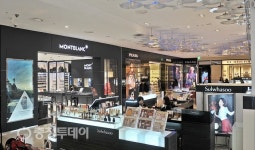 갤러리아타임월드 제2명품관 퀀텀점프 고객서비스 차별화