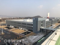 청주국제공항 주차빌딩 준공…1090대 수용
