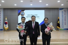 충주 주덕·단양농협 하나로마트 매출 100억 달성탑