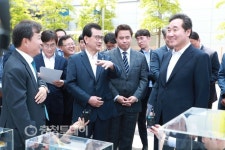 오창산단 방문한 이낙연 총리