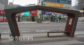 흥타령 정신 담긴 천안 시내버스 승강장 눈길