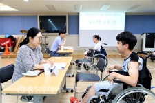 직업인 보다 사회인 먼저죠