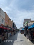 [르포-대전 중앙시장] 체감온도 40℃ 땀은 뚝뚝, 한숨만 푹푹