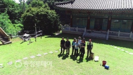 스마트 영동… 드론 띄워 돌발해충 방제