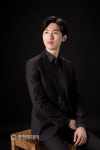 [추석특집] 중후한 화성·화려한 선율로 그리는 젊음의 고뇌와 희망
