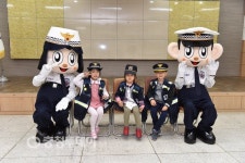 충주경찰서, 교현초병설유치원생 초청