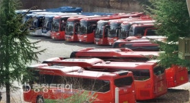 달리고 싶다…대전 관광버스 주차장