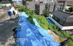 대전 중구 호동 회전선원 등산로 일부 유실… 시민안전 위협