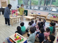 어르신·아이들 함께 피워낸 웃음꽃… 1·3세대 공감 프로그램
