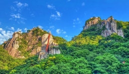 작은 설악산 옹골찬 바위산, 논산 대둔산