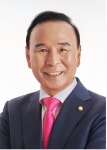 박덕흠 국회 예결위원 충북예산 발품 노력의 결과 나올것