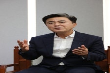 김태흠 충남도지사 힘쎈 충남답게 샅바싸움 밀리지 않을 것… 발로 뛰겠다