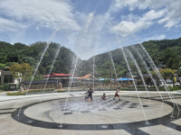 물과 빛 다 있는 증평 좌구산 별천지공원