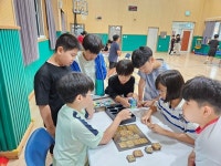 든든하게 시작하는 아침… 서대산 자락 맑은 공기 마시며 오늘도 성장