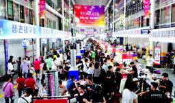 대청호 벚꽃길·낭만가득 야시장… 축제로 꽃핀 민관협력 동구동락