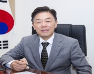 광복은 연합국 선물 김형석 독립기념관장 불명예 퇴진