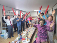 천동리 마을회관 뜨거운 월드컵 응원전 가보니… [르포]