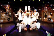 눈·귀로 즐기는 맛있는 비빔밥 퍼포먼스