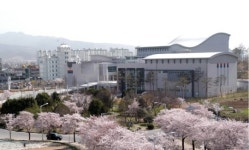 동구문화체육회관, 아양아트센터로 이름 바꿔
