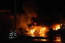 LPG판매소 원인모를 화재