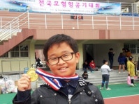 미래 항공우주 과학자 꿈 이루고 싶어요