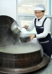 경부고속도 김천휴게소 `한우국밥` 인기