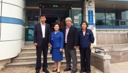 포항 양학동주민센터 신축아파트에 태극기 전달