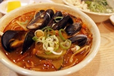 중앙상가 `신길동매운짬뽕`