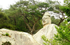 안동 이천동 마애여래입상