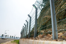 환호공원 절개지 낙석방지 대책없네