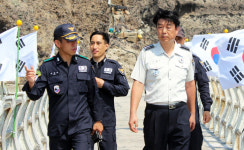 김해출 울릉경찰서장 독도방문