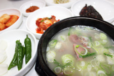 30년 전통 가장 곰탕다운 소머리 곰탕